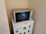 Nieuwe magnetron, Nieuw, Ophalen of Verzenden, Magnetron, Draaiplateau