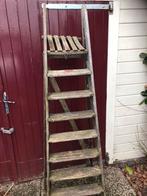 Oude houten trap, Gebruikt, Ophalen