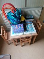 houten kindertafeltje met 3 stoelen, Ophalen, Zo goed als nieuw, Tafel(s) en Stoel(en)