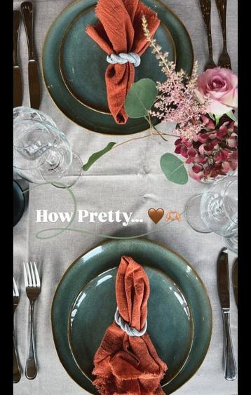 Bruiloft servet ringen, 25 strikken,  15 witte stroken stof beschikbaar voor biedingen