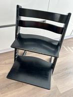 Stokke Tripp Trapp kinderstoel zwart hout, Kinderen en Baby's, Kinderstoelen, Ophalen of Verzenden, Zo goed als nieuw, Meegroeistoel