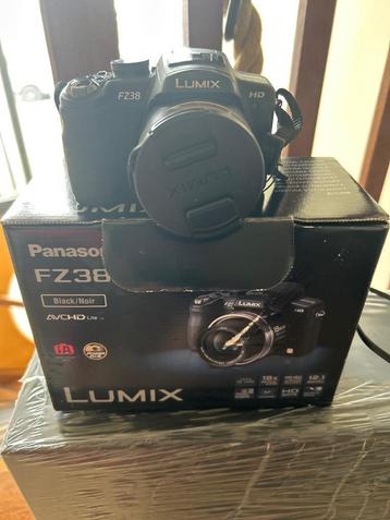 Lumix-Panasonic FZ38