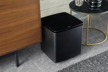 Complete set: Bose Soundbar 300 + bassmodule 300 + 2 Cubes beschikbaar voor biedingen