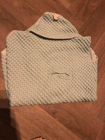 Wikkeldeken met cappucion mint groen koeka beschikbaar voor biedingen