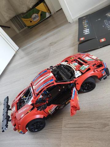Lego ferrari 488 GTE AF corse #51 42125  beschikbaar voor biedingen