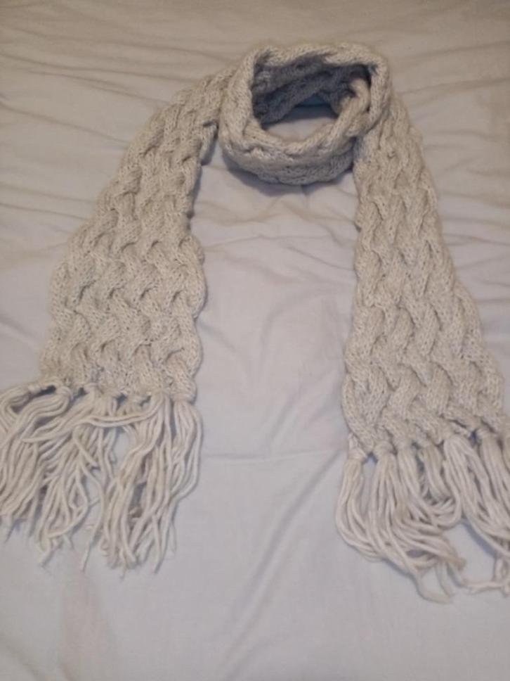 Super mooie gebreide lange das/sjaal, Kleding | Dames, Truien en Vesten, Nieuw, Maat 46/48 (XL) of groter, Grijs, Ophalen of Verzenden