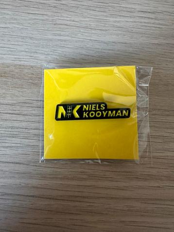 Niels kooyman pin teruil tegen sprookjesbos pin beschikbaar voor biedingen