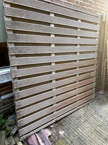 schutting 180 x 180 beschikbaar voor biedingen