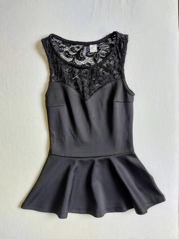 Zwarte peplum top van H&M Divided – maat XS beschikbaar voor biedingen