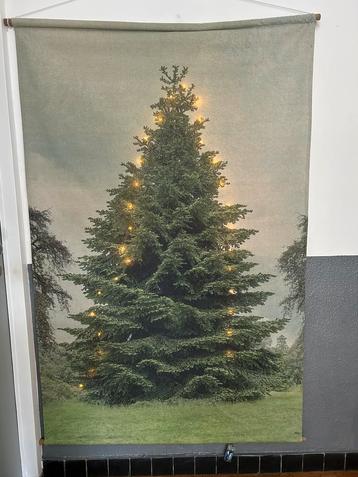 Groot wandkleed kerstboom met verlichting zie info beschikbaar voor biedingen
