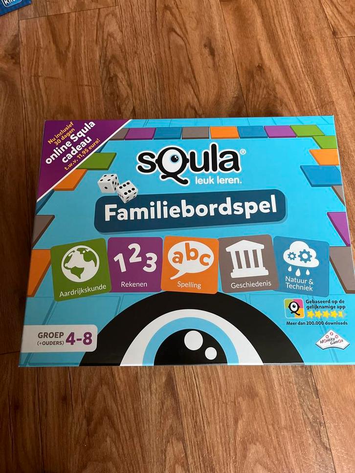 Squla Familie Bordspel - Zo Goed Als Nieuw!, Hobby en Vrije tijd, Gezelschapsspellen | Bordspellen, Zo goed als nieuw, Drie of vier spelers