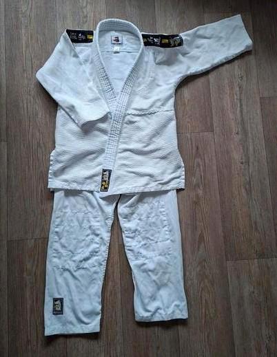 Judopak maat 140, Sport en Fitness, Vechtsporten en Zelfverdediging, Zo goed als nieuw, Judo, Vechtsportkleding, Ophalen of Verzenden