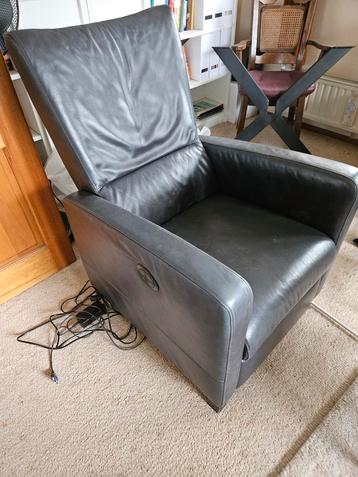 Leren Relaxfauteuil - Elektrisch verstelbaar beschikbaar voor biedingen