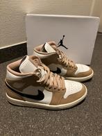 Nike air Jordan 1 mid, Kleding | Dames, Schoenen, Verzenden, Beige, Nike, Sneakers of Gympen