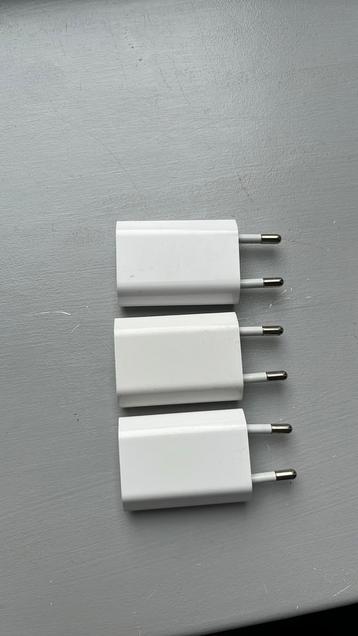 Orginele apple usb opladers beschikbaar voor biedingen