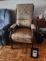 Senioren stoel. Zitting in hoogte verstelbaar, Huis en Inrichting, Fauteuils, Ophalen, Gebruikt