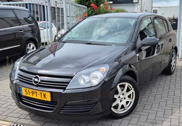 Opel Astra 1.6 16V 5D 77KW 2004 Zwart(Lichte Schade) beschikbaar voor biedingen