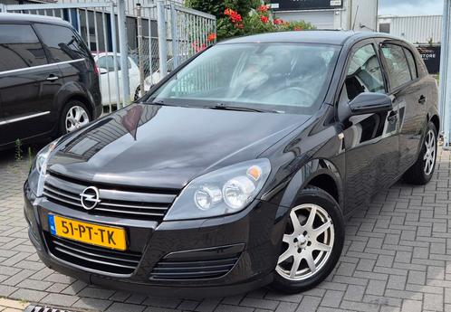 Opel Astra 1.6 16V 5D 77KW 2004 Zwart(Lichte Schade), Auto's, Opel, Bedrijf, Astra, Benzine, B, Hatchback, Handgeschakeld, Origineel Nederlands