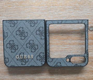 Guess Hoesje Samsung Z Flip 6 beschikbaar voor biedingen