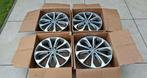4 velgen 18 inch Nissan Qashqai, Ophalen, 18 inch, 215 mm, Banden en Velgen
