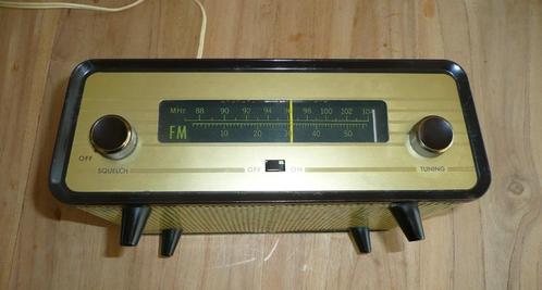 Barco of MBLE(Model: BBO840) FM tuner., Audio, Tv en Foto, Tuners, Gebruikt, Analoog, Ophalen of Verzenden