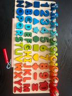 Houten educatief speelgoed letters,cijfers,vormen Montessori, Ophalen of Verzenden, Zo goed als nieuw, Taal en Lezen, Met geluid