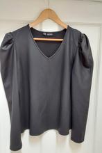 leatherlook shirt met pofmouw, Ophalen of Verzenden, Gedragen, Maat 38/40 (M), Zwart
