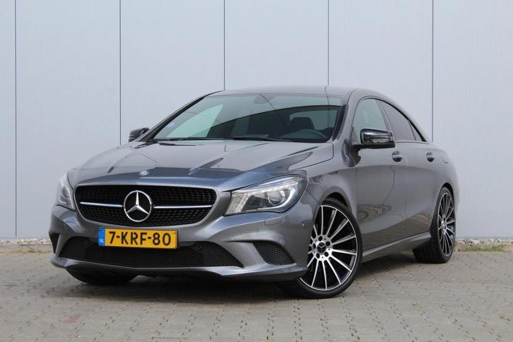 Mercedes-Benz CLA-klasse 200 Prestige AMG | Automaat | Leder, Auto's, Mercedes-Benz, Bedrijf, Te koop, CLA, ABS, Airbags, Airconditioning