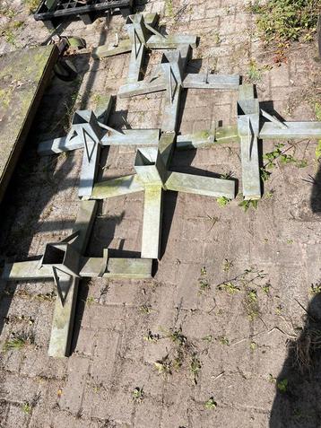 Staander poten staandervoeten beschikbaar voor biedingen