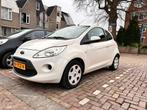Ford Ka 1.2 wit uit 2011 59.900km, Auto's, Ford, Voorwielaandrijving, Stof, 4 cilinders, 4 stoelen