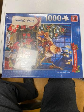 Kerstpuzzel Santa's Desk - 1000 stukjes beschikbaar voor biedingen