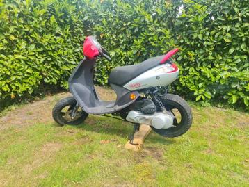 Peugeot vivacity 50cc zonder 123 beschikbaar voor biedingen