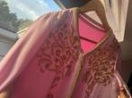 Marokkaanse jurk, Kleding | Dames, Jurken, Ophalen of Verzenden, Zo goed als nieuw, Roze, Onder de knie
