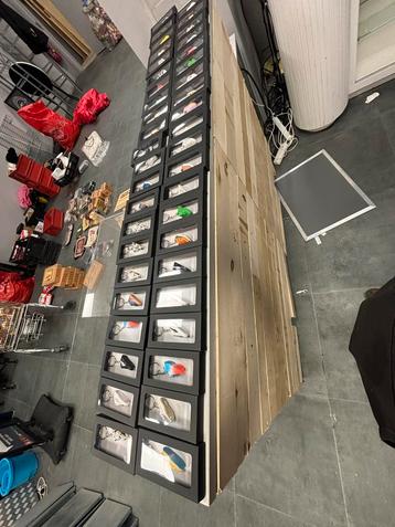 Partij Sleutelhangers Schoenen beschikbaar voor biedingen