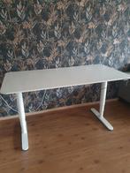 IKEA zit-sta bureau - elektrisch - verstelbaar - 160x80, Ophalen, In hoogte verstelbaar, Zo goed als nieuw, Bureau