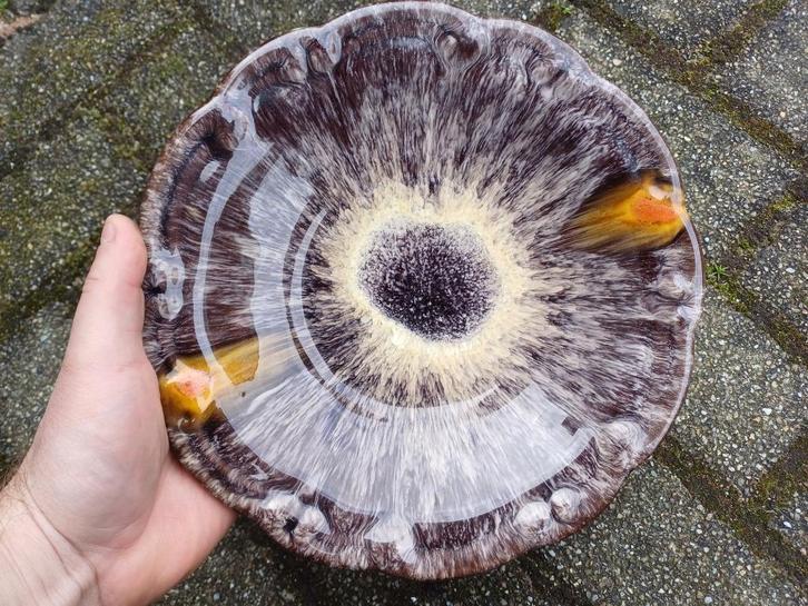 bloem schaal / bord vintage Retro bohemian, Huis en Inrichting, Keuken | Servies, Gebruikt, Schaal of Schalen, Overige stijlen