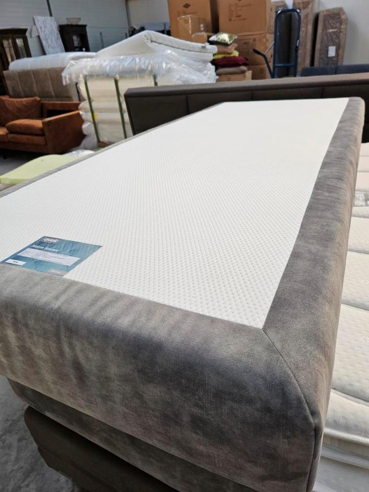 2x Avek Simmer Matras 90x210 ZGAN, Huis en Inrichting, Slaapkamer | Matrassen en Bedbodems, Zo goed als nieuw, Matras, 90 cm, 210 cm