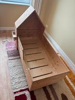 Handgemaakt Peuterbed 150x70 - Huis en grietje, Kinderen en Baby's, Ophalen, Zo goed als nieuw, 140 tot 160 cm, 70 tot 85 cm