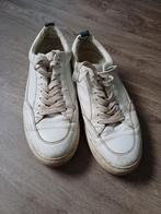 Heren sneakers, Ophalen