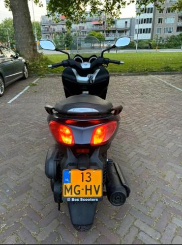 Yamaha X-MAX 250 cc beschikbaar voor biedingen
