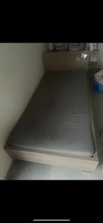 Bed met matras, Ophalen of Verzenden, Zo goed als nieuw