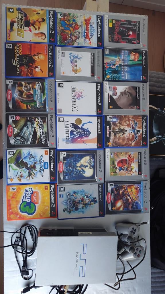 PlayStation 2 Zilver + 20 Games - Complete Set! SCPH-50004, Spelcomputers en Games, Spelcomputers | Sony PlayStation 2, Ophalen