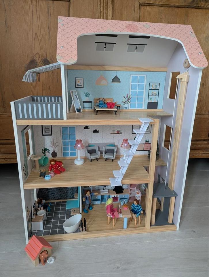 Lidl poppenhuis XL, Kinderen en Baby's, Speelgoed | Poppenhuizen, Zo goed als nieuw, Poppenhuis, Ophalen