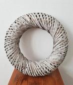 Grijze rotan krans landelijk, Ophalen of Verzenden, Zo goed als nieuw