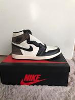 Jordan 1 high dark mocha EU 41, Kleding | Heren, Schoenen, Wit, Nike, Nieuw, Ophalen of Verzenden