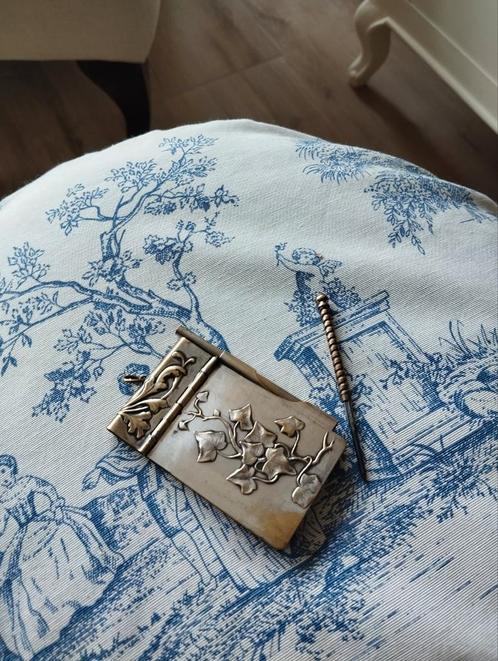 Verzilverd notitie boekje, Antiek en Kunst, Antiek | Goud en Zilver, Ophalen of Verzenden