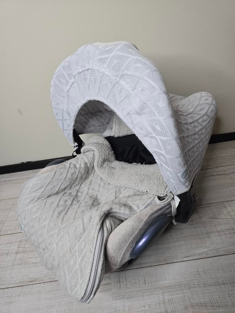 Maxi Cosi compleet met accessoires, Kinderen en Baby's, Ophalen of Verzenden, 0 t/m 13 kg, Maxi-Cosi, Autogordel