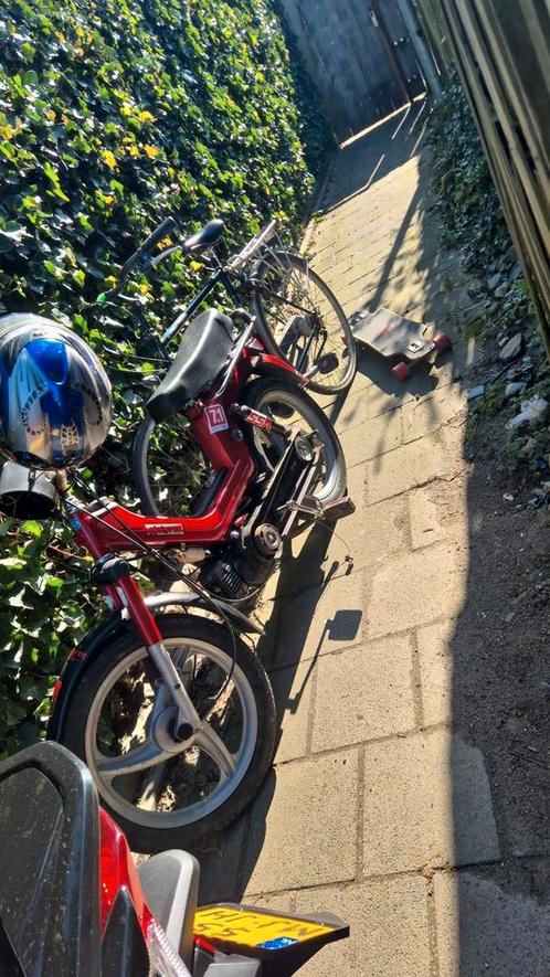 Vespa si mix geel kenteken deze week ophalen !, Fietsen en Brommers, Snorfietsen en Snorscooters, Gebruikt, Vespa, Ophalen
