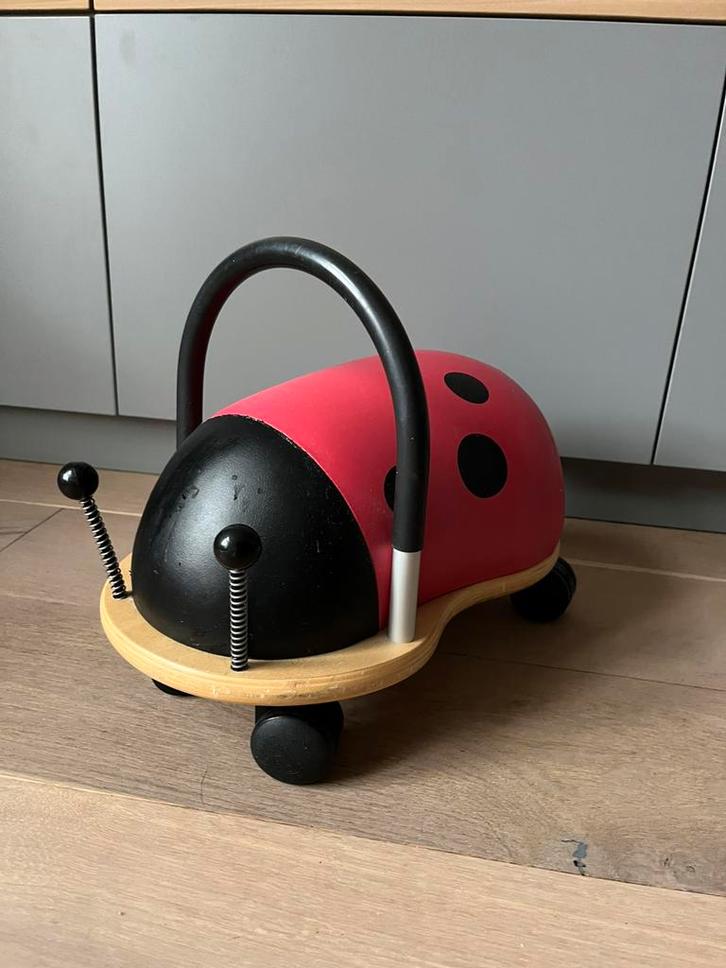 Wheelybug lieveheersbeestje loopwagen, Kinderen en Baby's, Speelgoed | Speelgoedvoertuigen, Zo goed als nieuw, Ophalen of Verzenden