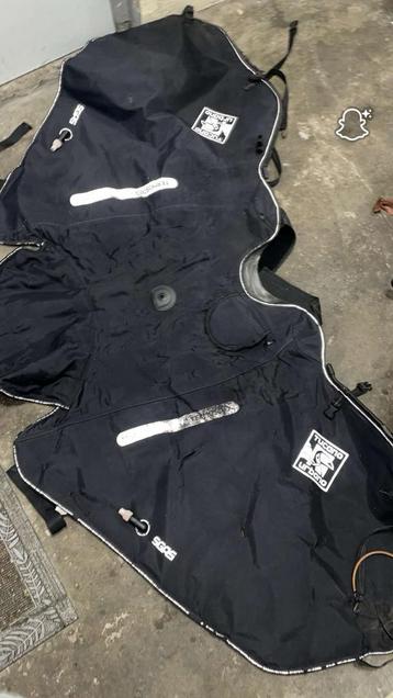 Tucano been kleed te koop beschikbaar voor biedingen